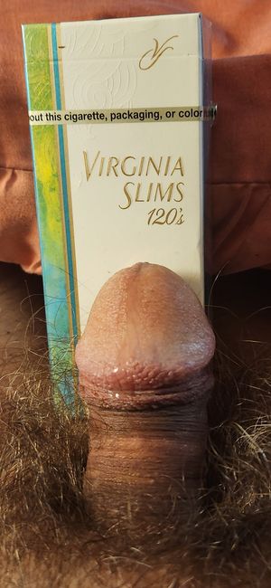 MY DICK POSING WITH JOANN'S VIRGINIA SLIMS 120S ❤️