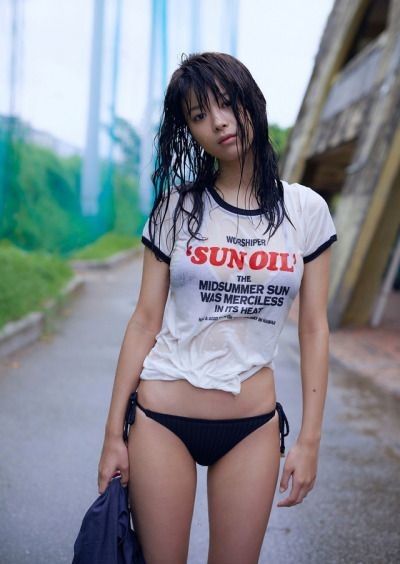 Wet Asian babe.