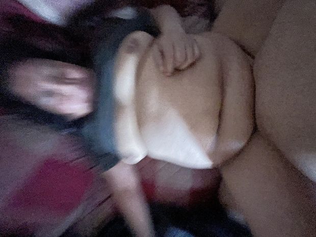 Fucking my mom she’s really wet