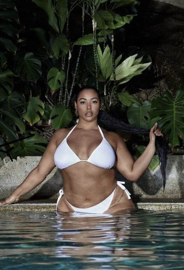 Tabria looking sexy in her White bikini