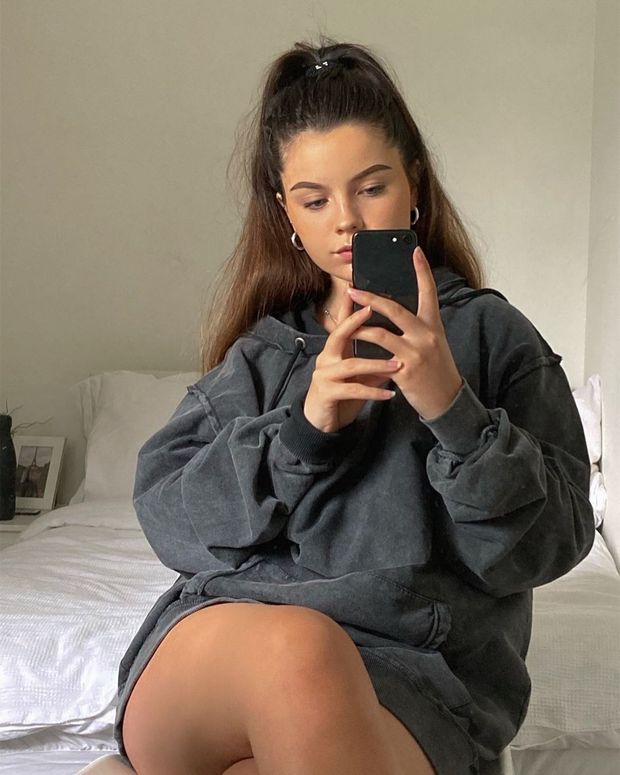 Ella has stunning legs... But what we wanna see is under that hoodie...