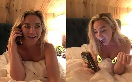 Sexy blonde in bad naked