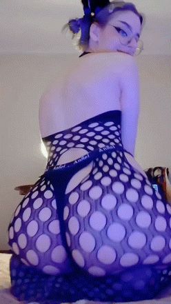 Petite Slut Kaeru Kukki 20