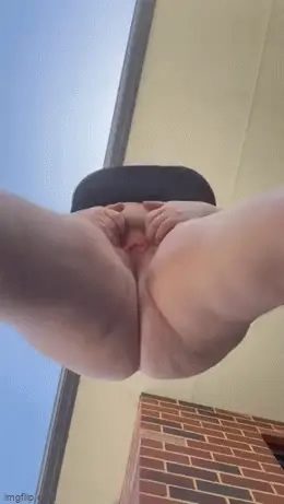 BBW Pee.O.V.
