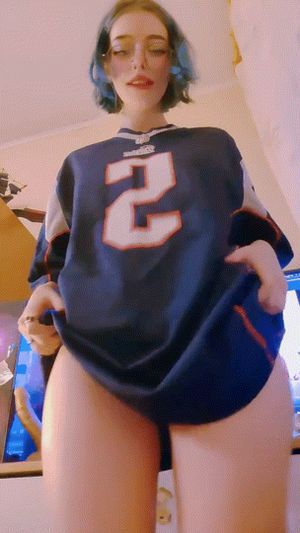 Petite Slut Kaeru Kukki 23