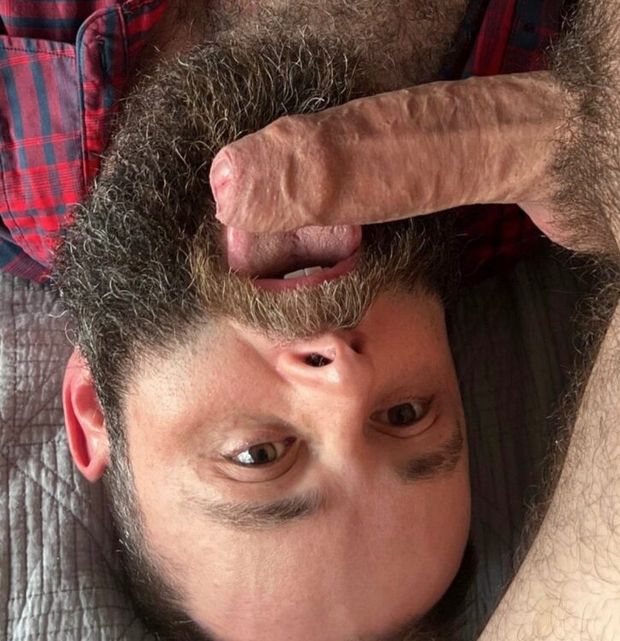 Mmmm Suck that Uncut Cock!