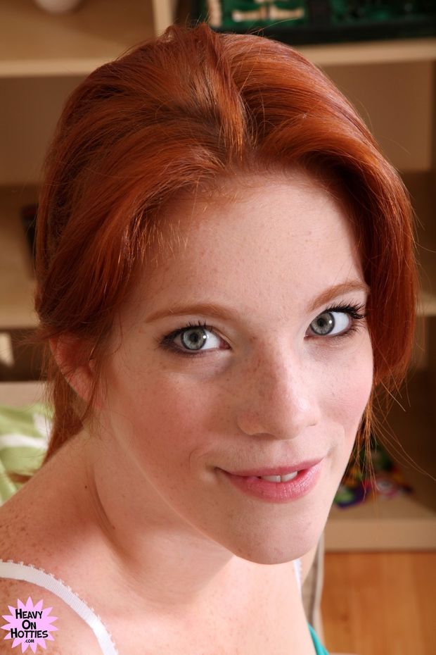 Attractive redhead with freckles Roxy Rush #4