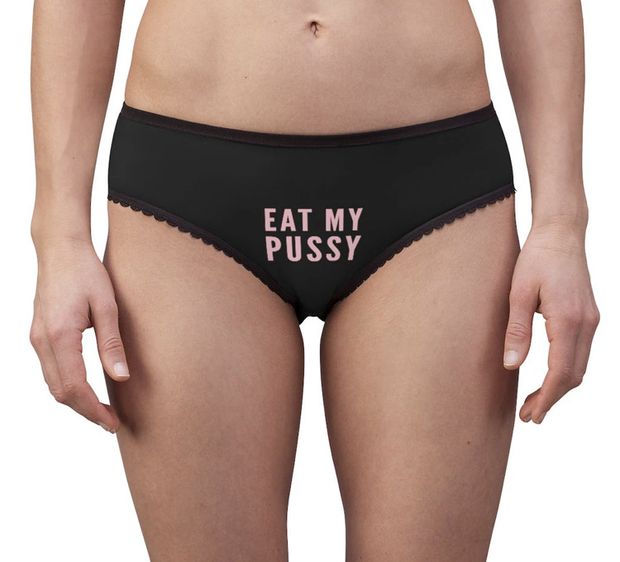 Eat pussy panties