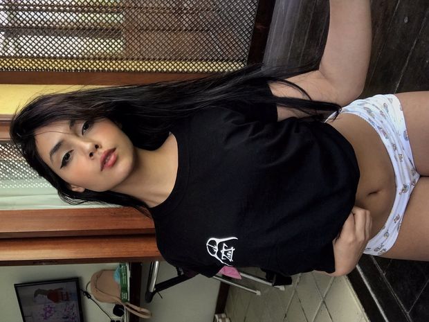 non nude