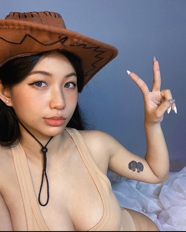big tits teen