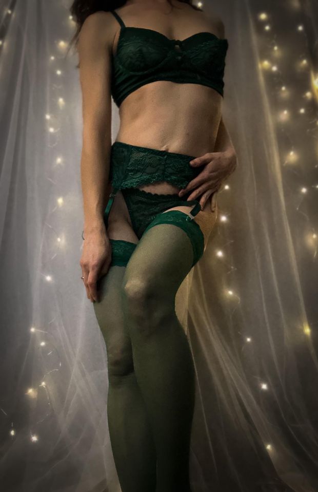 gorgeous in green