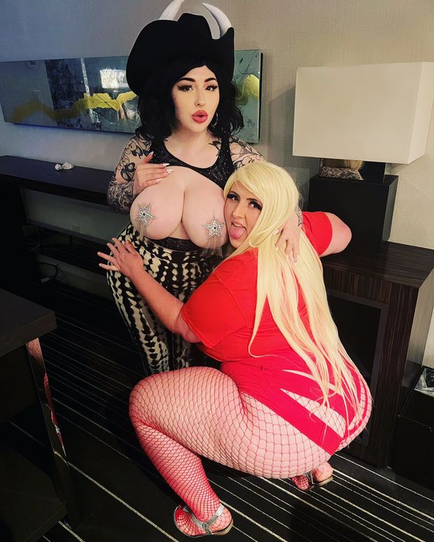 Abigale Tindale and BishoujuMom
