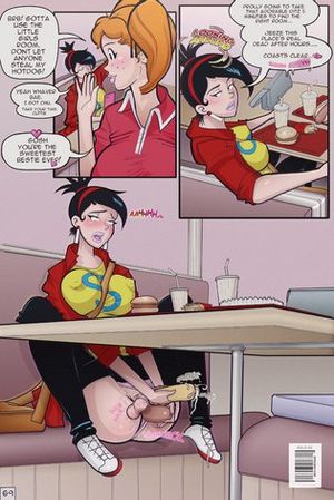 Futanari Love Hot Dogs 19