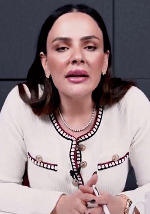 Turkish Slut Buket Aydin