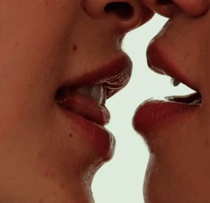 Lesbian kiss