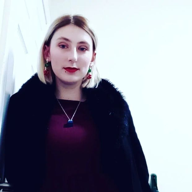 She knows exactly how she's going to make you eat her pussy, and if you fail, it's your balls on the line...