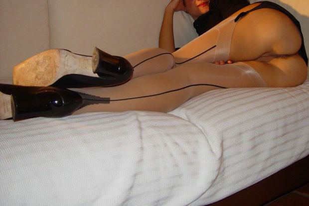 seamed stockings