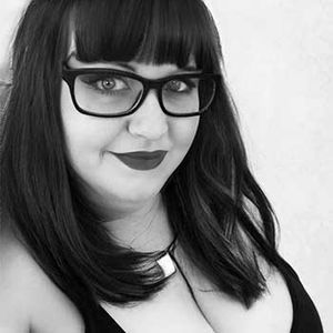 Cury monogamous tranny with a strong libido in Davenport IA