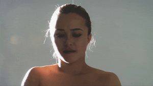 Hayden Panettiere champagne