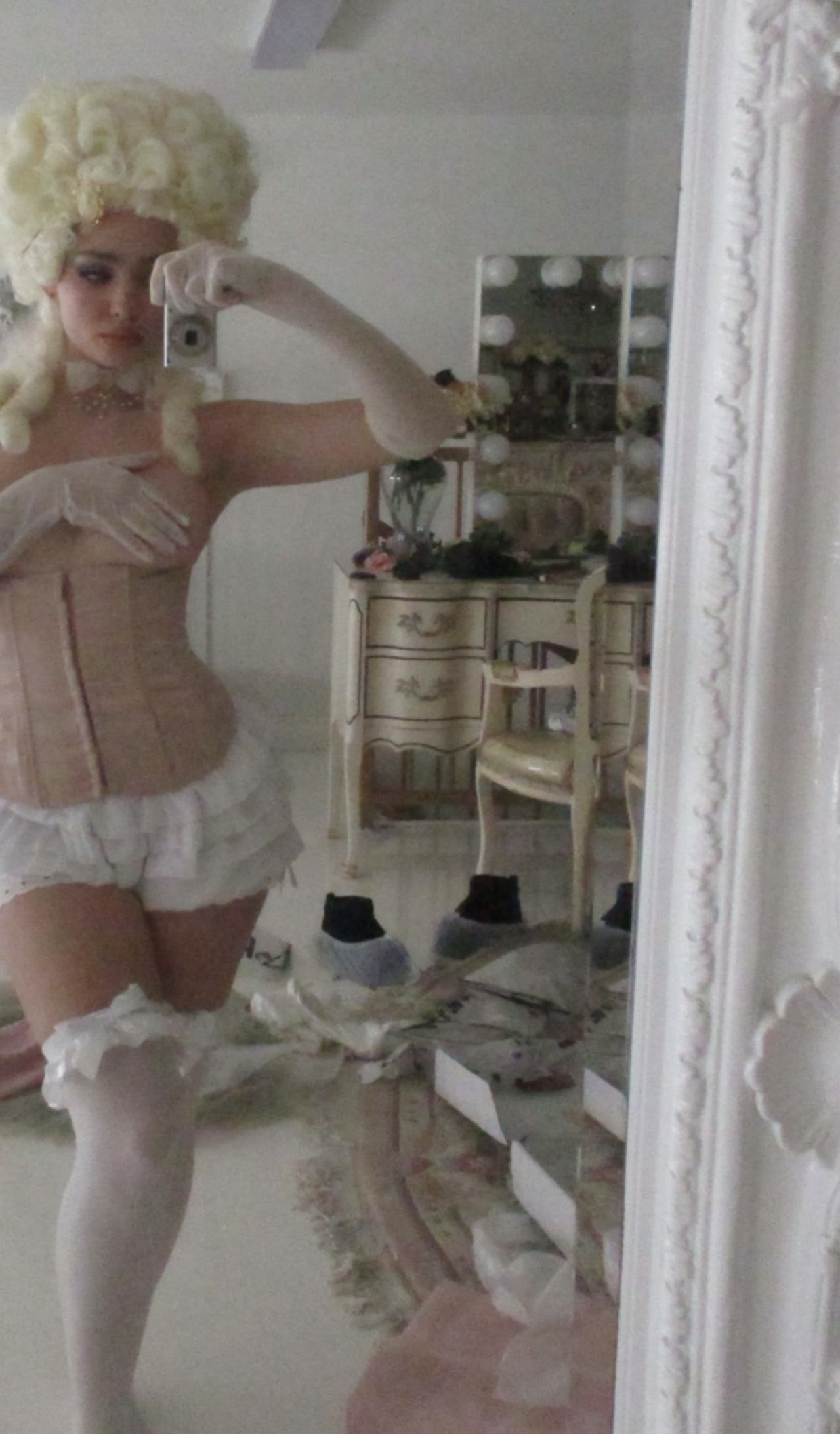 Selfie from 18th century