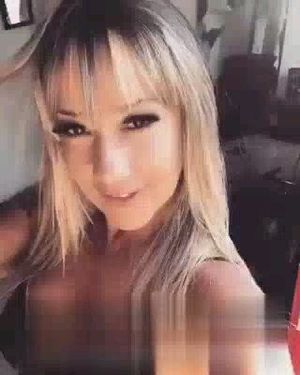 Tonyandjlojramazon Picture