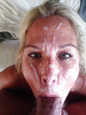 Blonde mom's face gets baptized in semen