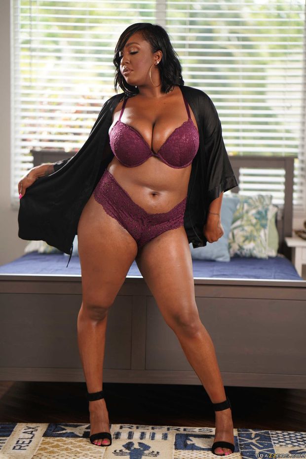 Voluptuous ebony Layton Benton strips & exposes her big ass & natural tits #2