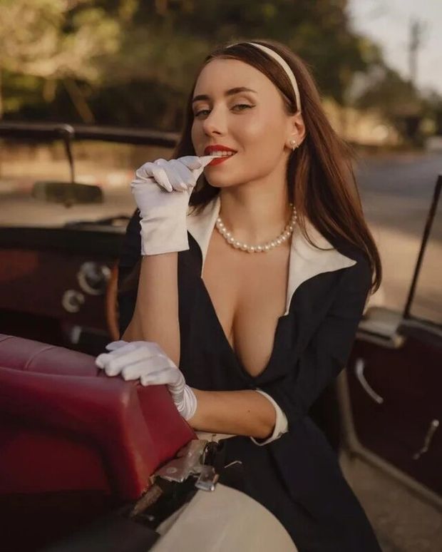 Anna knyezeva