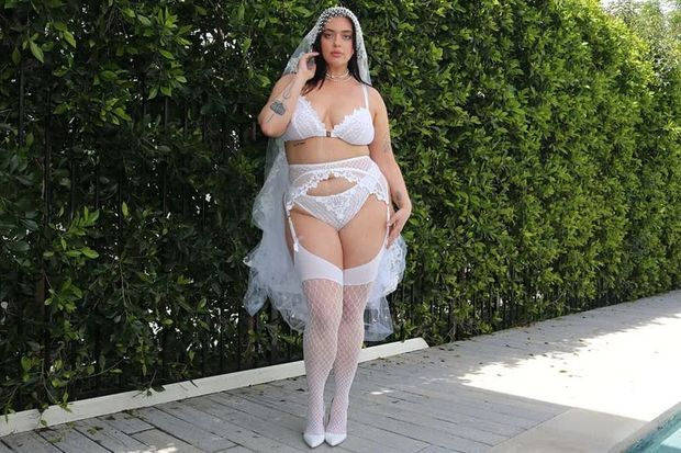 Sexy Bride