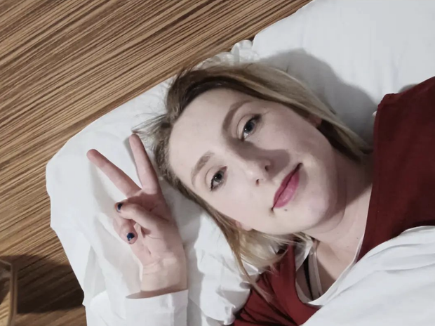 I would pay anything, do anything, literally anything, just to lick her delicious, wet, pussy.