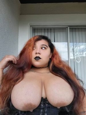 BBW boobs