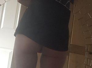 Quick shot while changing, showing the thigh-gap