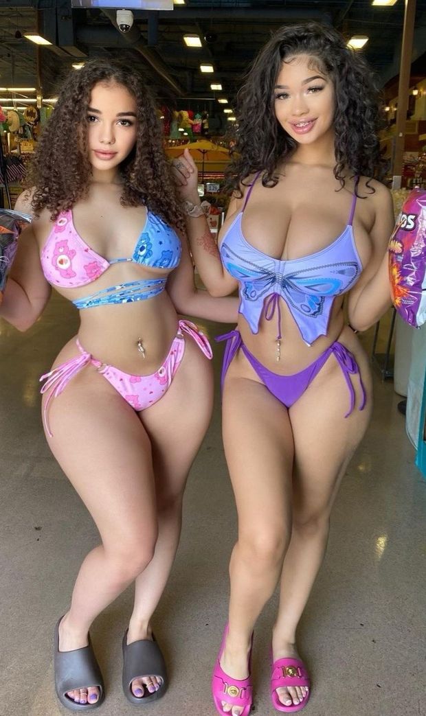 Lexie & friend in grocery store