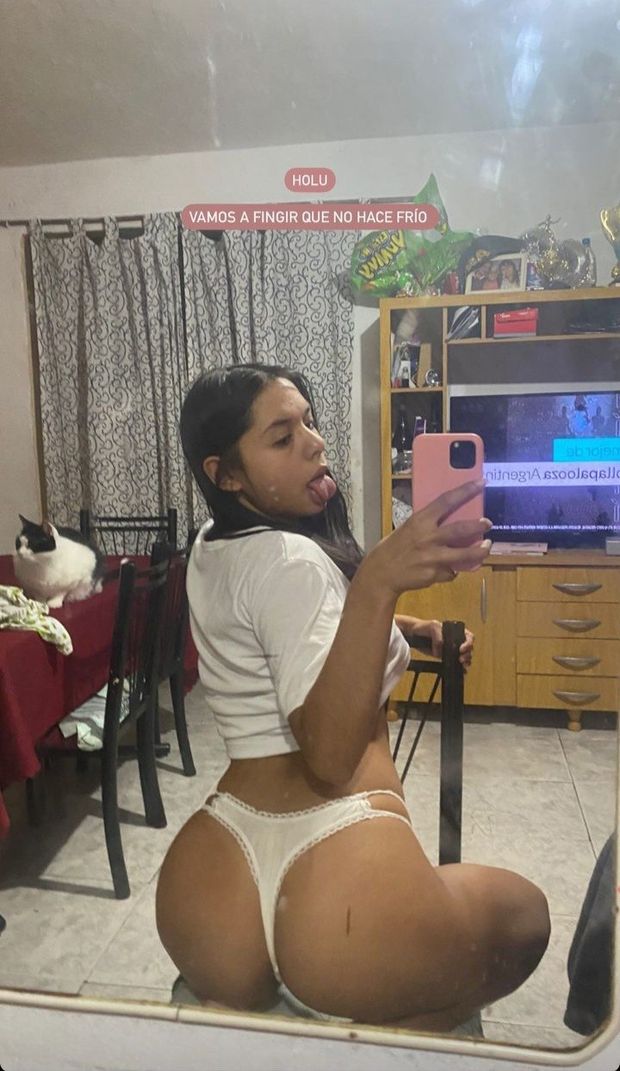 Ass Teen in sexy lingerie