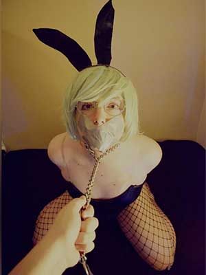 Bunny tranny quite submissive in North Chicago, IL likes rough sex