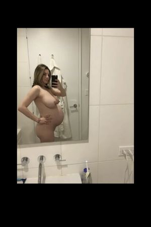 Sexy Pregnant Bathroom Selfie