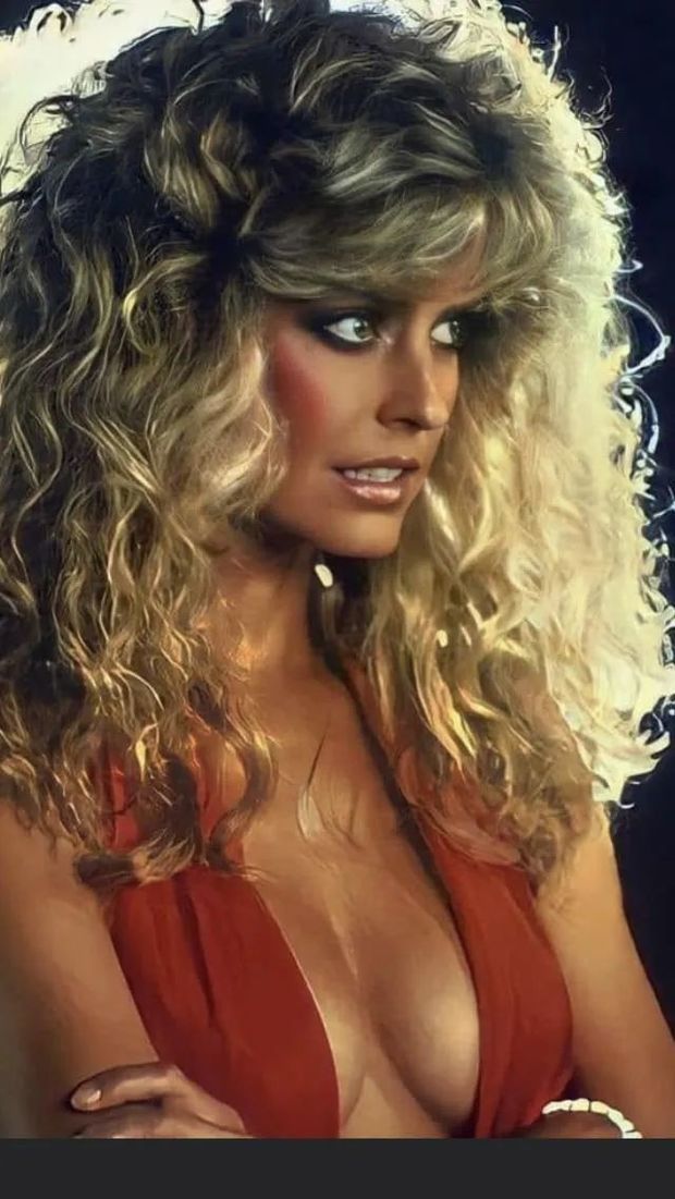 Farrah's cleavage