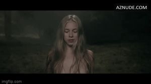 Margot Lourdet-Naked(2014) 8