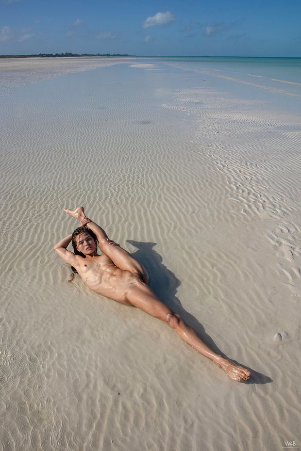 Flexible Nude and beach