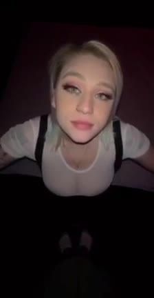 Little Slut Blondie Teen got Fucked in a Orgy!