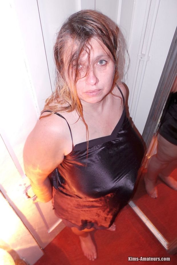 British fatty amateur Lola K shows off her big hanging tits in the tub #18