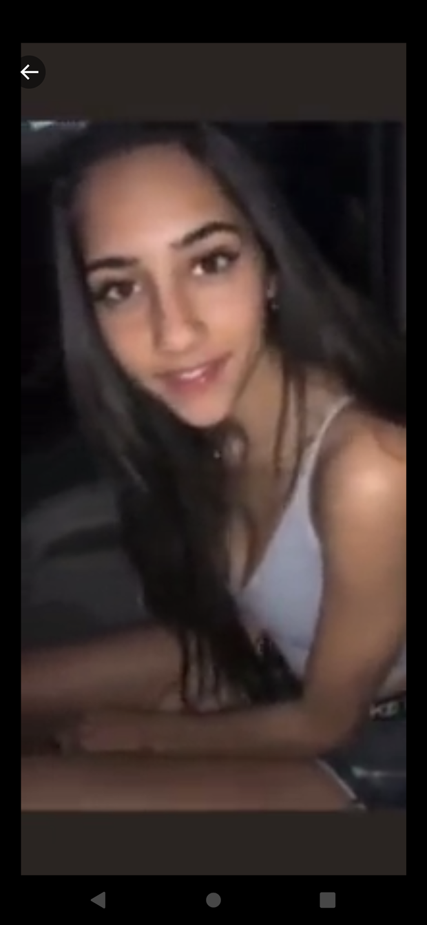 Cute brunette teen anyone know her name?