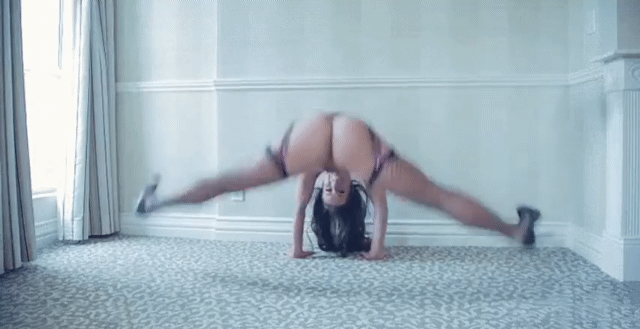 ass bounce