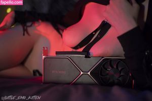 little_emo_kitten with a 3080
