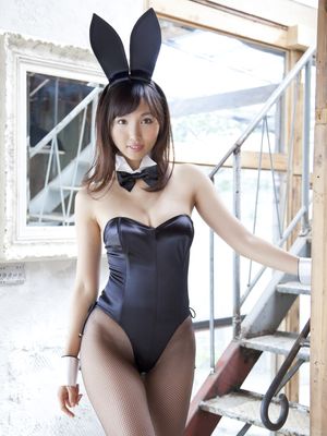 Bunny lady Risa Yoshiki