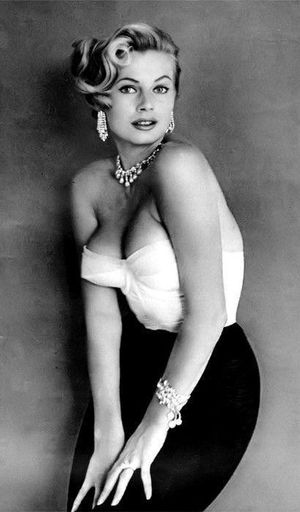 Anita Ekberg
