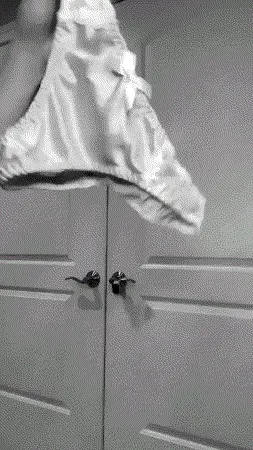 Panty bounce