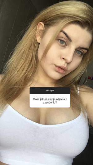 Big tits polish chick selfie