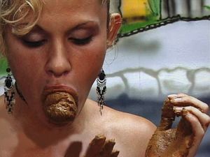 Oh yea that's it! Eat it all up!