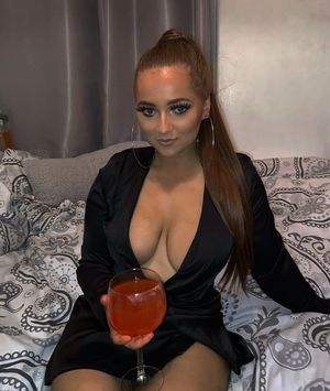Busty chav is ready to fuck